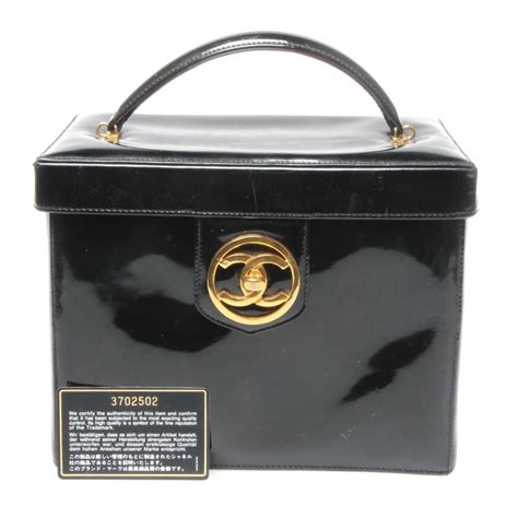 chanel lipstick case with mirror